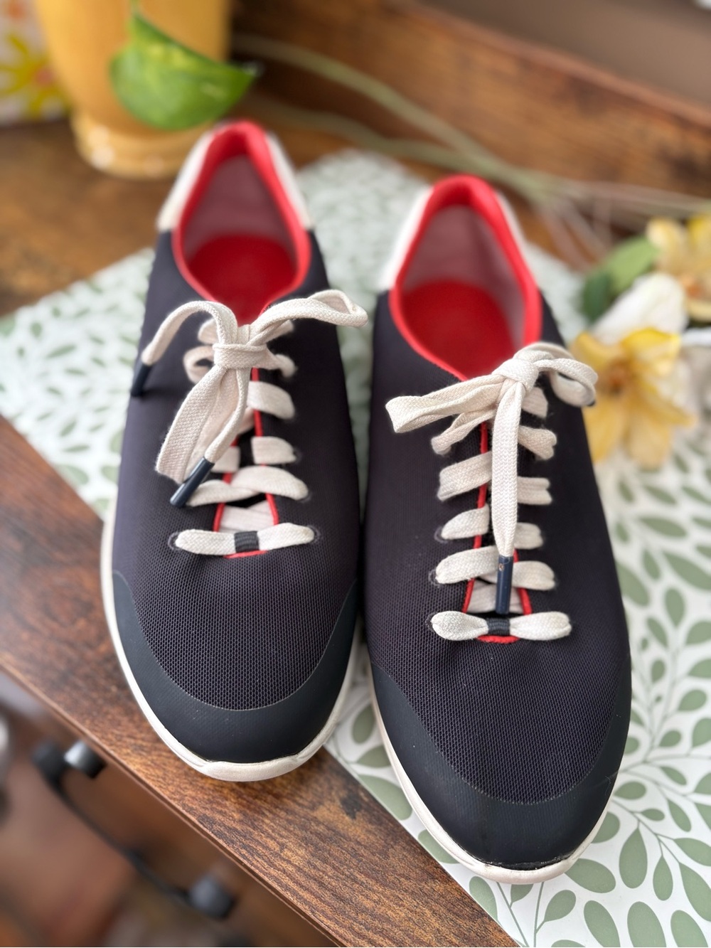 Tory Burch Sport Sneakers Women's 8M Red White Blue Leather Fabric